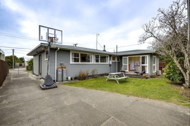 Photo of property in 25 Trevelyan Street, Onekawa, Napier, 4110