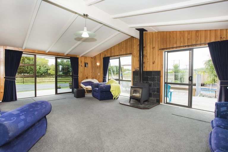 Photo of property in 42 Cameron Road, Makauri, Gisborne, 4071