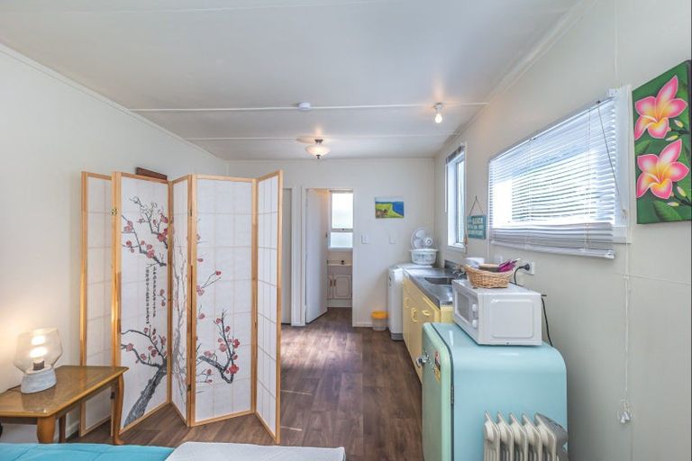Photo of property in 10 Mahuri Street, Himatangi Beach, Foxton, 4891