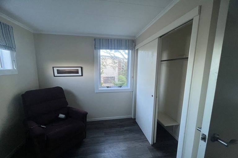 Photo of property in 108 Seaview Road, Paraparaumu Beach, Paraparaumu, 5032