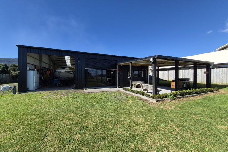 Photo of property in 11 Koromiko Drive, Coromandel, 3506