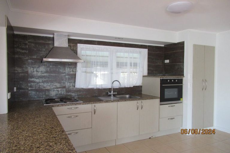 Photo of property in 19 Walmsley Road, Mangere, Auckland, 2022