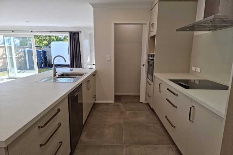 Photo of property in 52a Queen Road, Bellevue, Tauranga, 3110