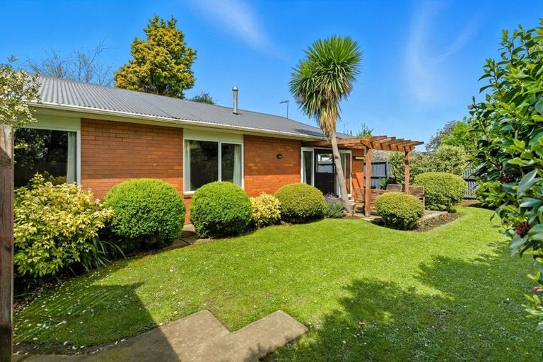 Photo of property in 1/10 Jarrow Place, Halswell, Christchurch, 8025