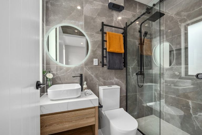 Photo of property in 8 Lumber Rise, Swanson, Auckland, 0614