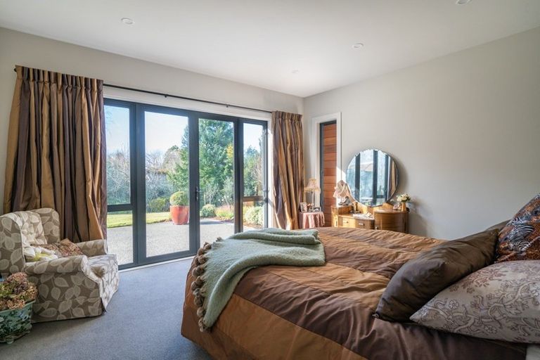 Photo of property in 3 Chestnut Grove, Acacia Bay, Taupo, 3385