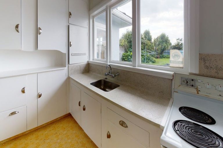 Photo of property in 82 Puriri Street, Gonville, Whanganui, 4501