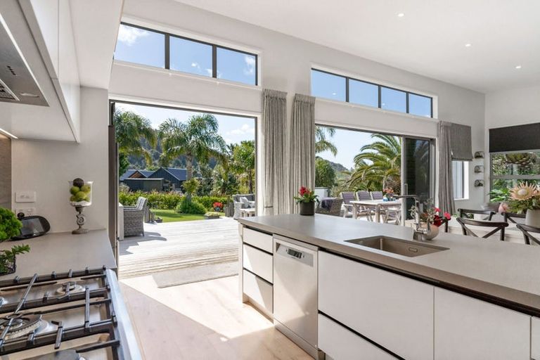 Photo of property in 14 Titoki Lane, Whangamata, 3691