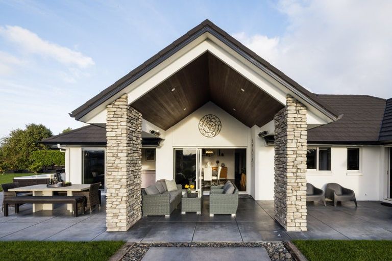 Photo of property in 17 Bentley Rise, Flagstaff, Hamilton, 3210