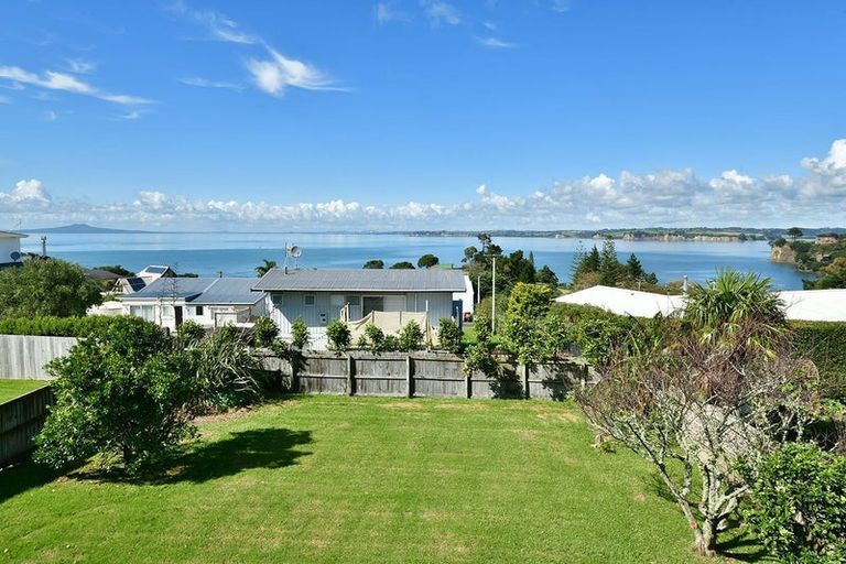 Photo of property in 27 Tiri Road, Manly, Whangaparaoa, 0930