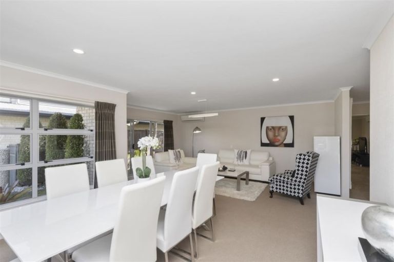 Photo of property in 25 Pine Harbour Parade, Beachlands, Auckland, 2018