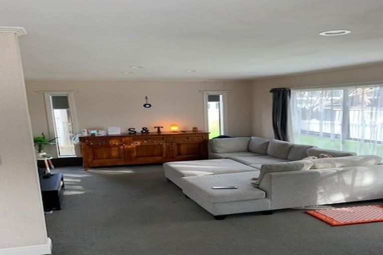 Photo of property in 112b Edinburgh Street, Pukekohe, 2120