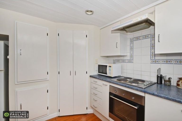 Photo of property in 7 Parahaki Street, Regent, Whangarei, 0112