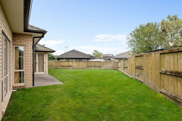 Photo of property in 6 Cleeve Close, Huntington, Hamilton, 3210