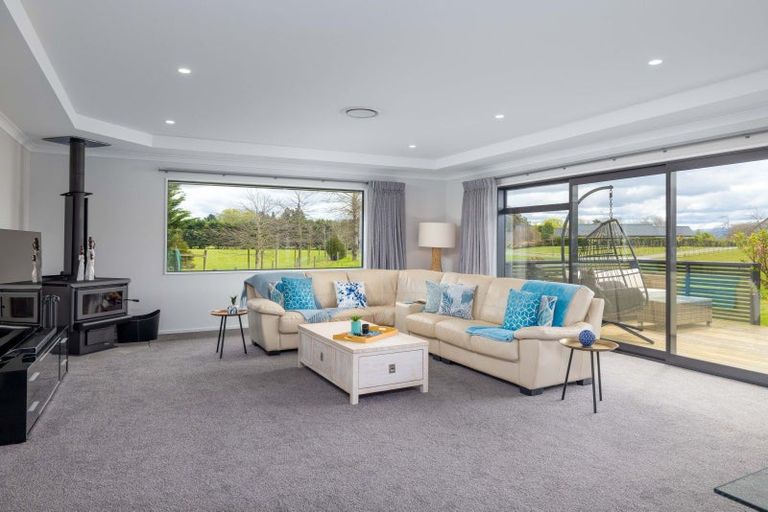 Photo of property in 8 Te Haunui Lane, Pegasus, 7612