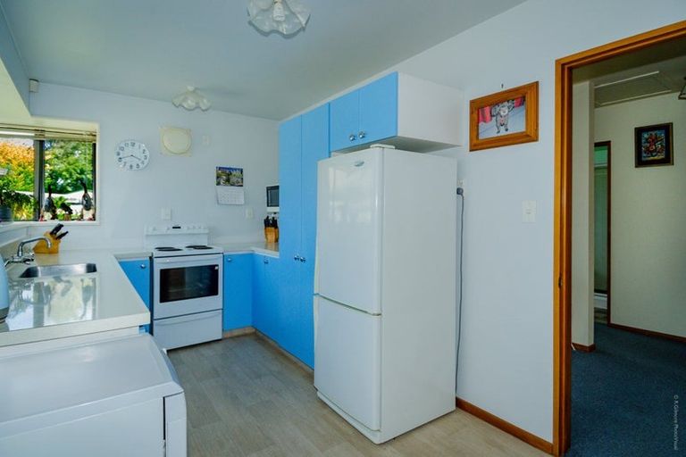 Photo of property in 2/25 Aberfoyle Place, Parklands, Christchurch, 8083