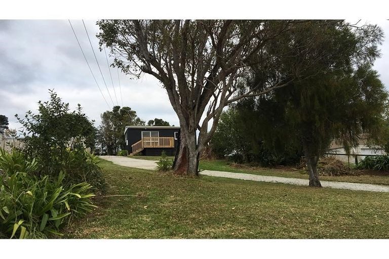 Photo of property in 9 Foster Crescent, Snells Beach, 0920