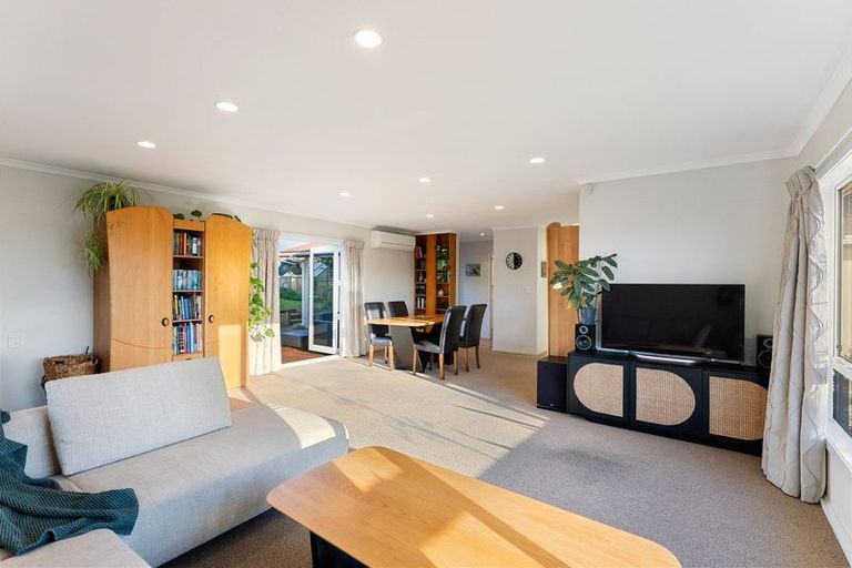 Photo of property in 50 Moana Street, Otaki Beach, Otaki, 5512