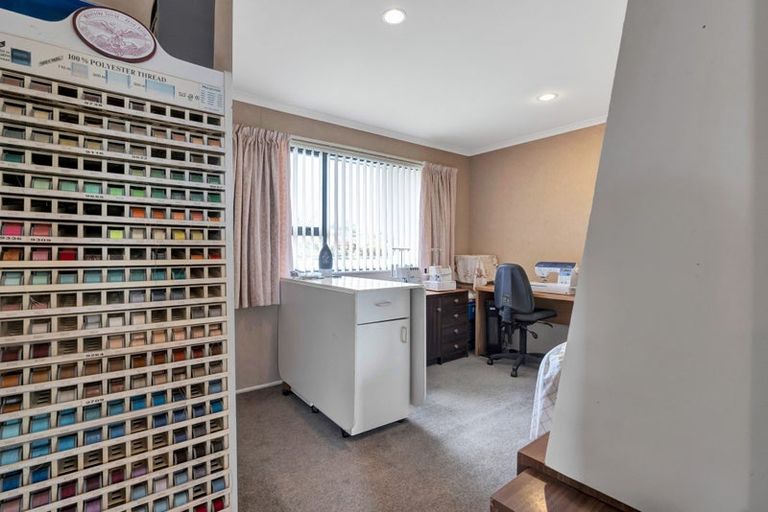 Photo of property in 10 Curtis Street, Stratford, 4332