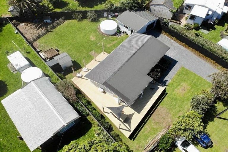 Photo of property in 3 Bayly Street, Baylys Beach, Dargaville, 0377