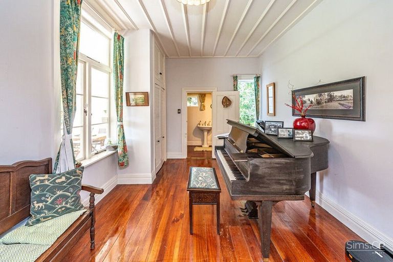 Photo of property in 1022 No 2 Line, Fordell, Whanganui, 4572