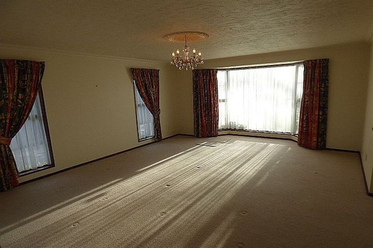 Photo of property in 355 Harewood Road, Bishopdale, Christchurch, 8053