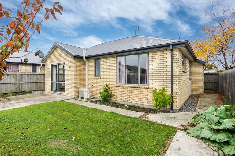 Photo of property in 3/8 Evatt Street, Bryndwr, Christchurch, 8053