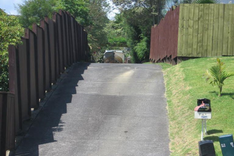 Photo of property in 1/11 Spinella Drive, Bayview, Auckland, 0629