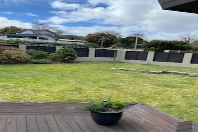 Photo of property in 1 Boundary Road, Waipahihi, Taupo, 3330