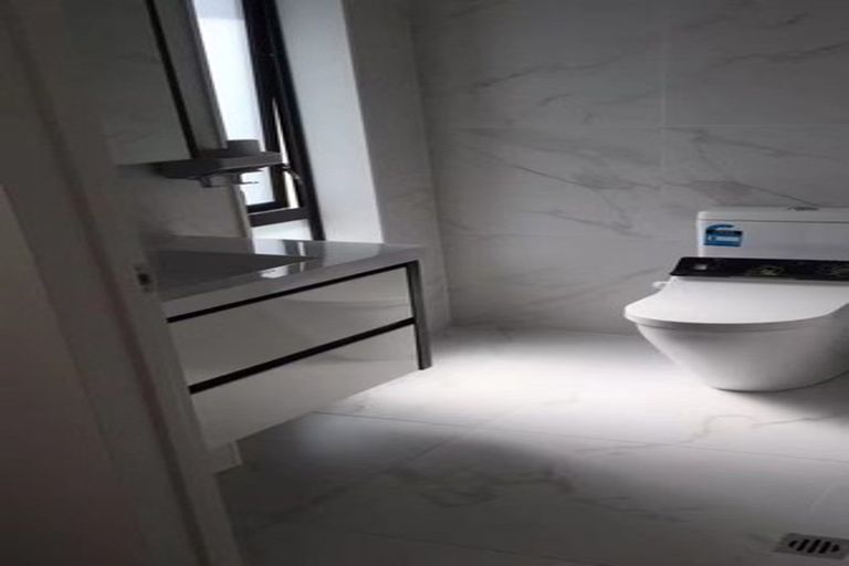 Photo of property in 10 Lilac Lane, Oteha, Auckland, 0632