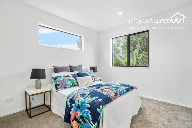 Photo of property in 133f Lancaster Road, Beach Haven, Auckland, 0626