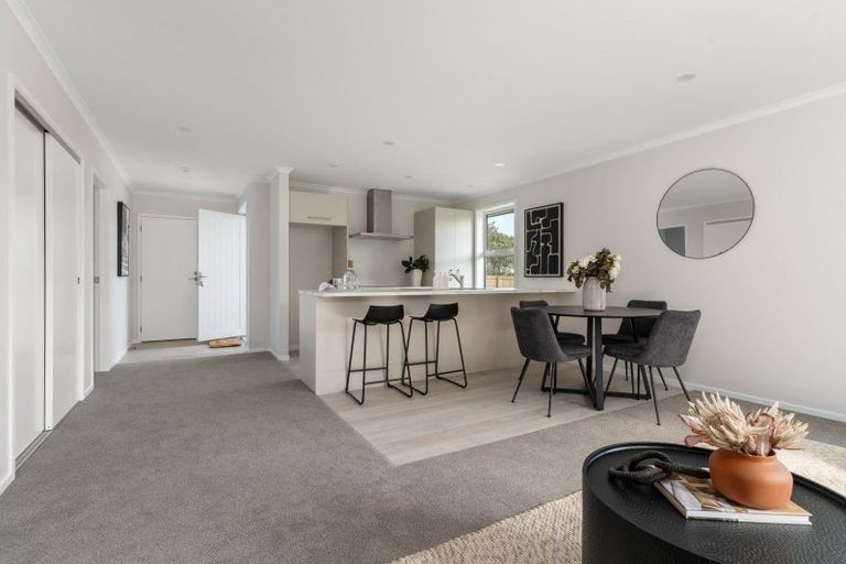 Photo of property in 37a Rhodes Street, Carterton, 5713