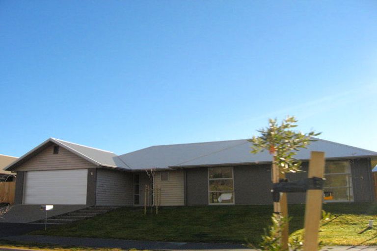 Photo of property in 5 Hope Avenue, Lake Hayes, Queenstown, 9304