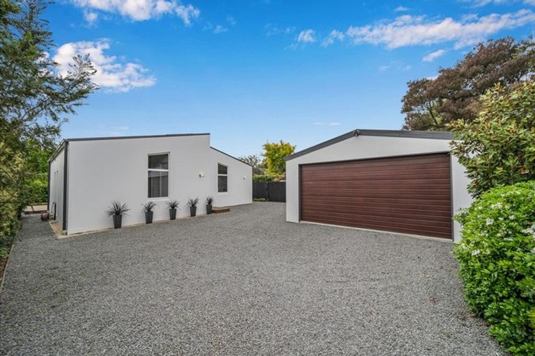 Photo of property in 24 Fovant Street, Russley, Christchurch, 8042