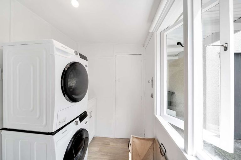 Photo of property in 8a Clyde Street, Oamaru North, Oamaru, 9400