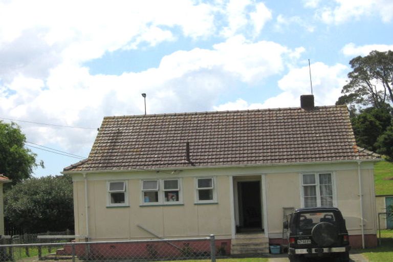 Photo of property in 12 Alamein Terrace, Mount Albert, Auckland, 1025