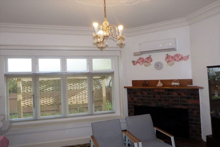 Photo of property in 15 Cuba Street, Marton, 4710