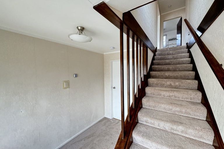 Photo of property in 43 Cortina Avenue, Johnsonville, Wellington, 6037