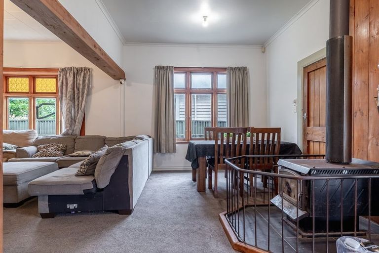 Photo of property in 6 Napier Road, Terrace End, Palmerston North, 4410