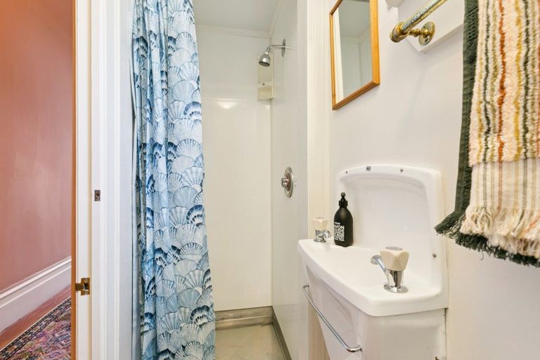 Photo of property in 7 Armour Avenue, Mount Victoria, Wellington, 6011