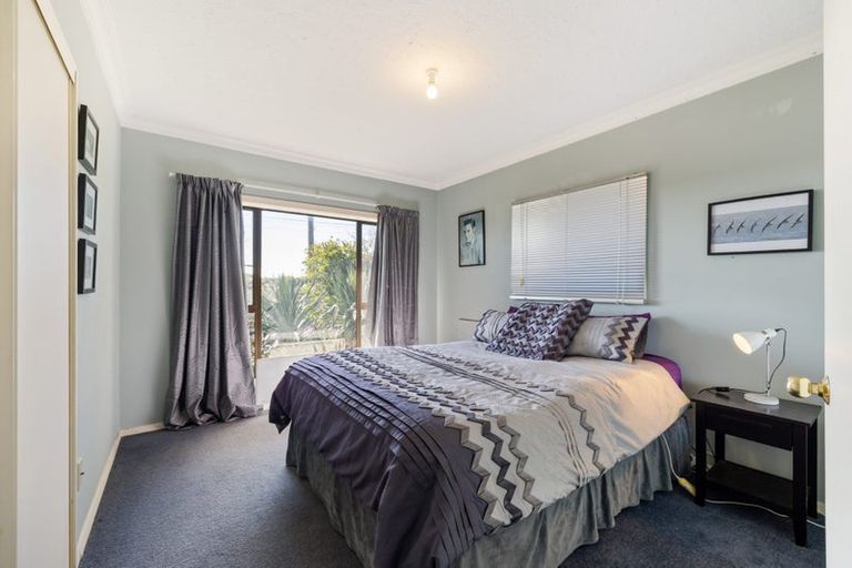Photo of property in 333 Marine Parade, New Brighton, Christchurch, 8061