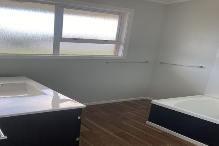 Photo of property in 5 Ngahere Street, Otumoetai, Tauranga, 3110