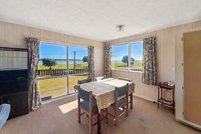 Photo of property in 34 Linklater Avenue, Foxton Beach, Foxton, 4815