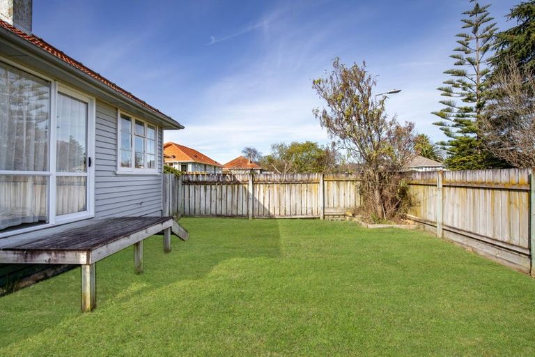 Photo of property in 1/45 Ross Crescent, Fairfield, Hamilton, 3214