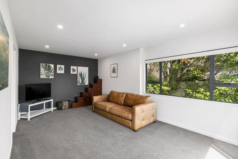 Photo of property in 203 Muritai Road, Eastbourne, Lower Hutt, 5013