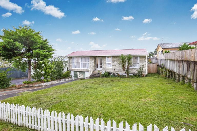 Photo of property in 1/44 Rosier Road, Glen Eden, Auckland, 0602