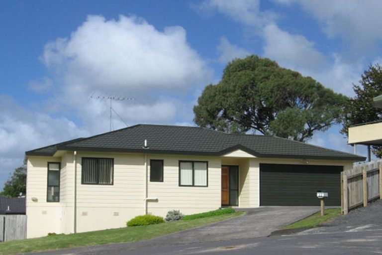 Photo of property in 22 Carillon Place, Massey, Auckland, 0614
