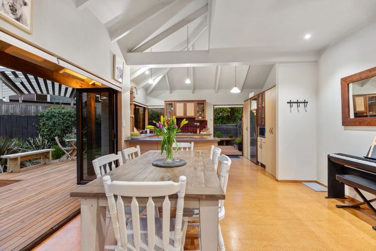 Photo of property in 31 Millbrook Drive, Bethlehem, Tauranga, 3110