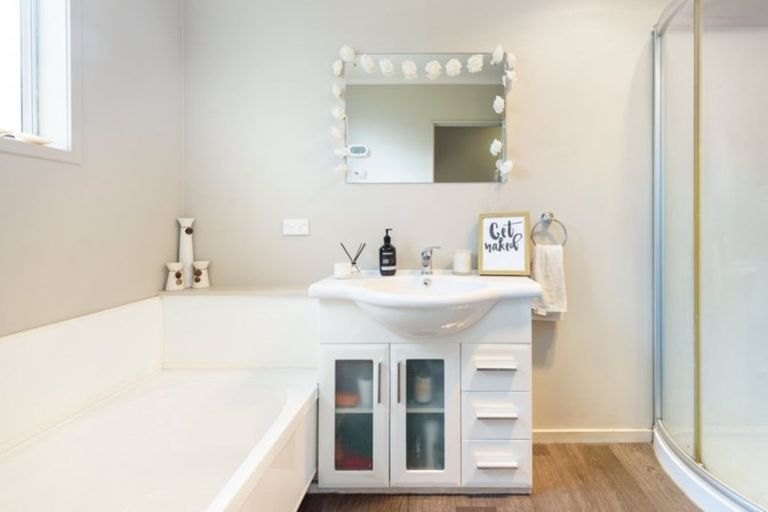 Photo of property in 1/88a Ohauiti Road, Hairini, Tauranga, 3112