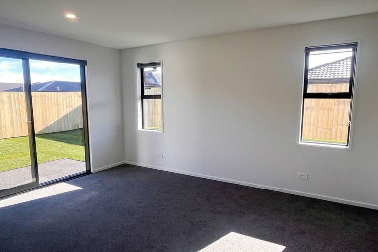 Photo of property in 12 Ned Place, Halswell, Christchurch, 8025